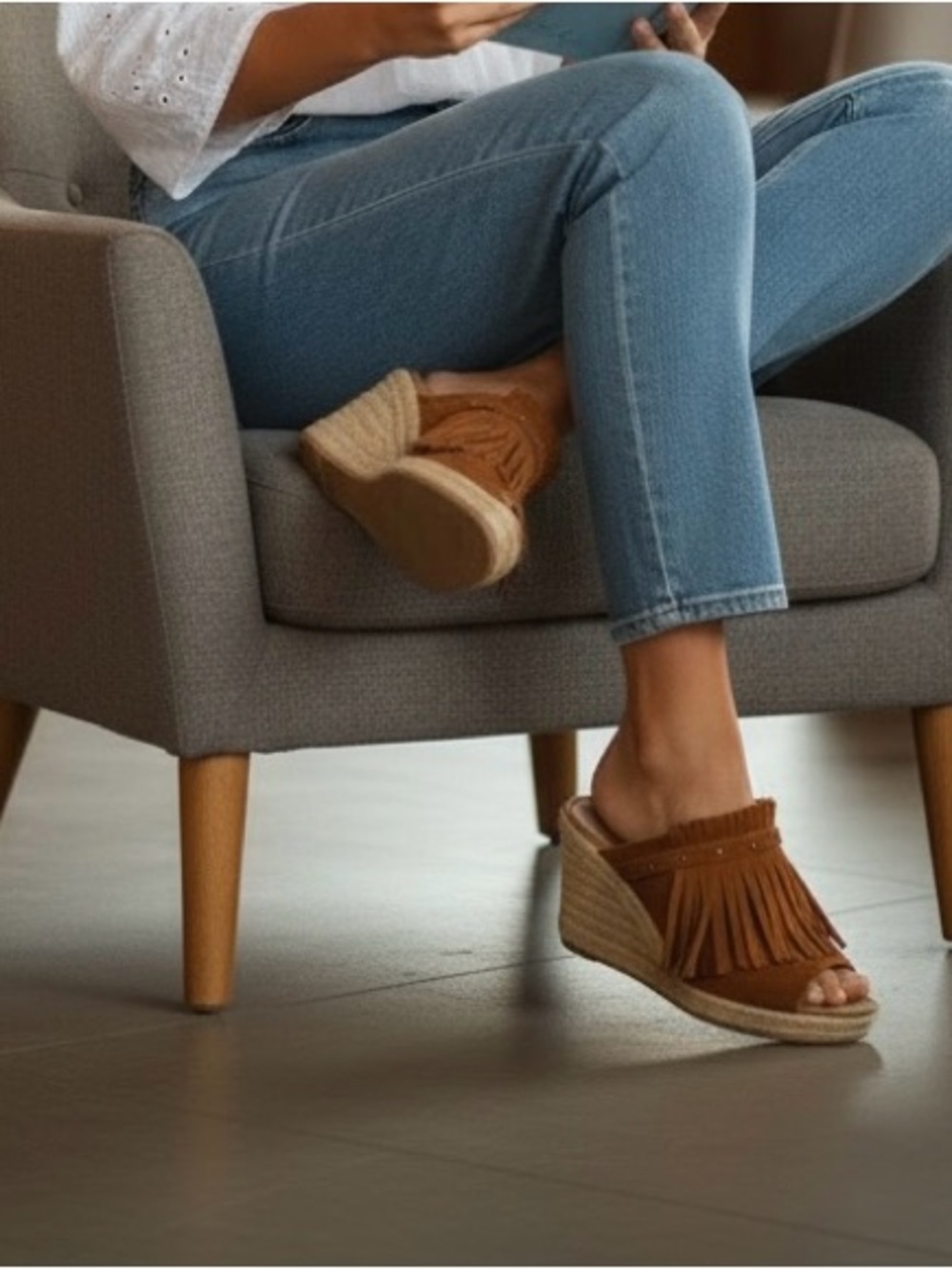 Minnetonka Tan Suede Fringe Espadrille Wedge Mules